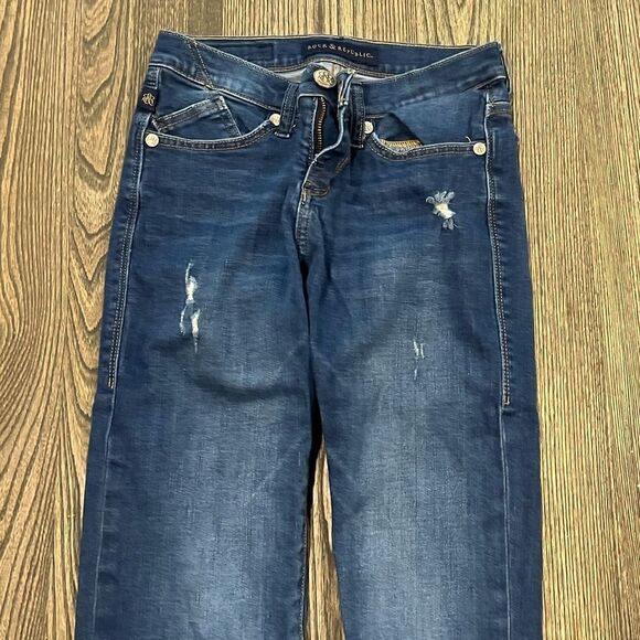 Rock & Republic Berlin Straight Jeans Pockets Distressed Denim Dark Wash Size 2 - Picture 5 of 12